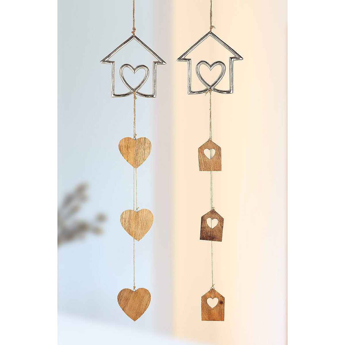 Διακοσμητικό Κρεμαστό ArteLibre Σπιτάκι Ασημί/Φυσικό Αλουμίνιο/Ξύλο 1x12.5x90cm Σε 2 Σχέδια - Hippiehome.gr