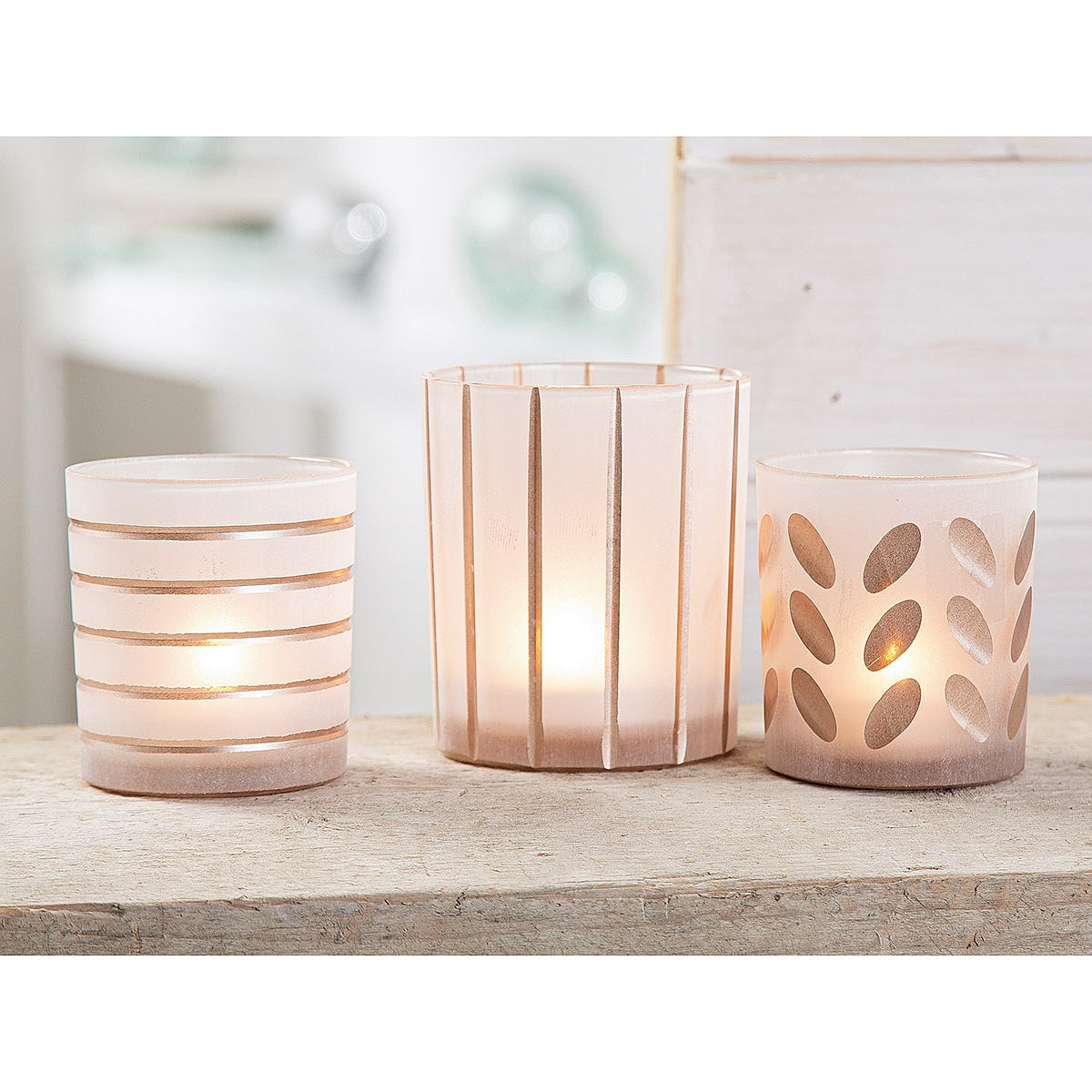 Κηροπήγιο ArteLibre Διάφανο Γυαλί 9cm Σε 3 Σχέδια - Hippiehome.gr