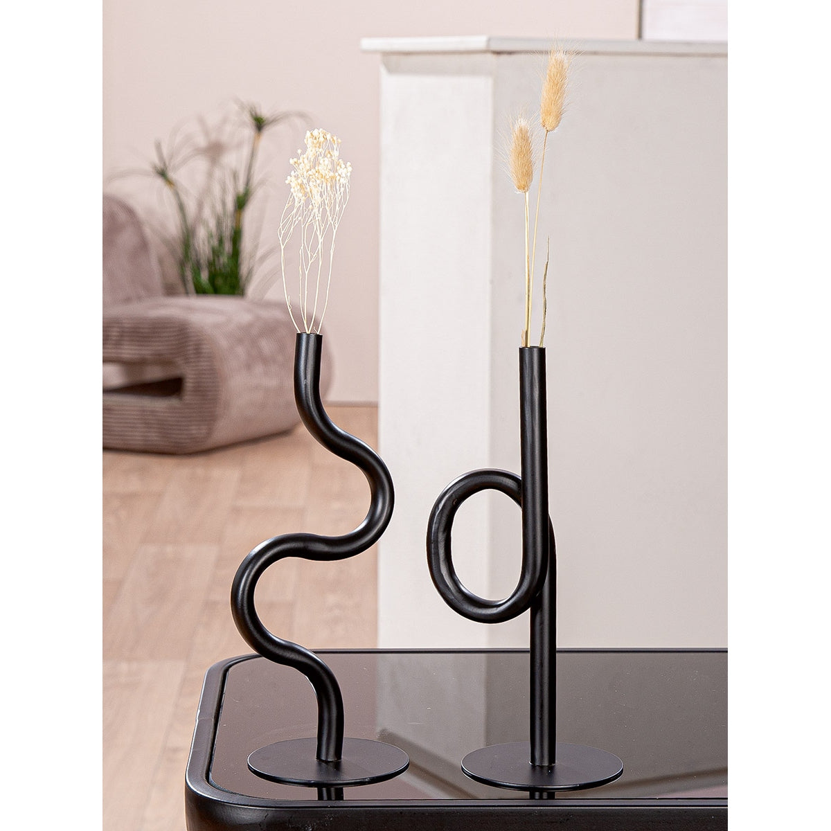 Διακοσμητικό Βάζο "Curve" Μέταλλο Μαύρο PU Pcs. Assorted 11x10x26.5cm - Hippiehome.gr