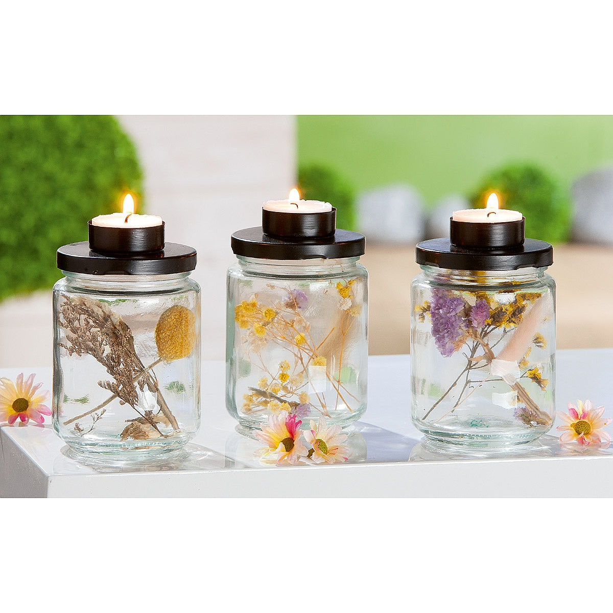 Δοχείο ArteLibre Με Αποξηραμένα Φυτά Και Βιδωτό Καπάκι Με Θήκη Ρεσώ Διάφανο/Μαύρο Γυαλί/Μέταλλο 12.5cm Σε 3 Σχέδια - Hippiehome.gr