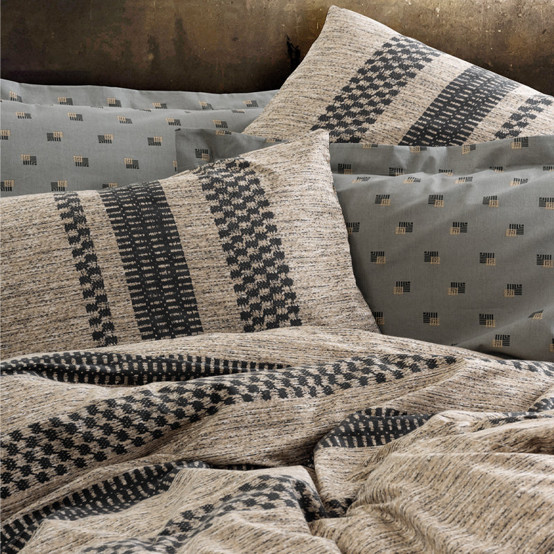 Σετ παπλωματοθήκη Arlo Cotton Box 3 τμχ Μονή (160x220) χρώμα καφέ - γκρι - Hippiehome.gr