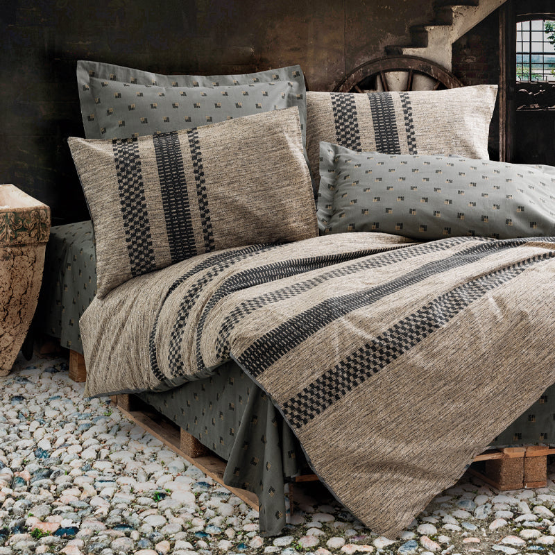 Σετ παπλωματοθήκη Arlo Cotton Box 4 τμχ Διπλή (200x220) χρώμα καφέ - γκρι - Hippiehome.gr