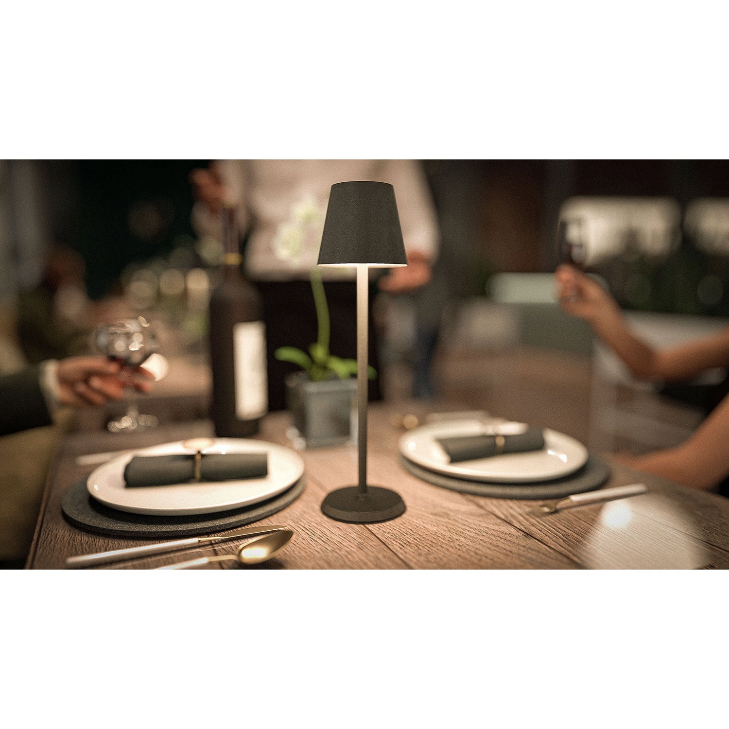 Επιτραπέζιο Φωτιστικό ArteLibre LED Φορητό FELINE Μαύρο Αλουμίνιο 11x11x37.5cm - Hippiehome.gr