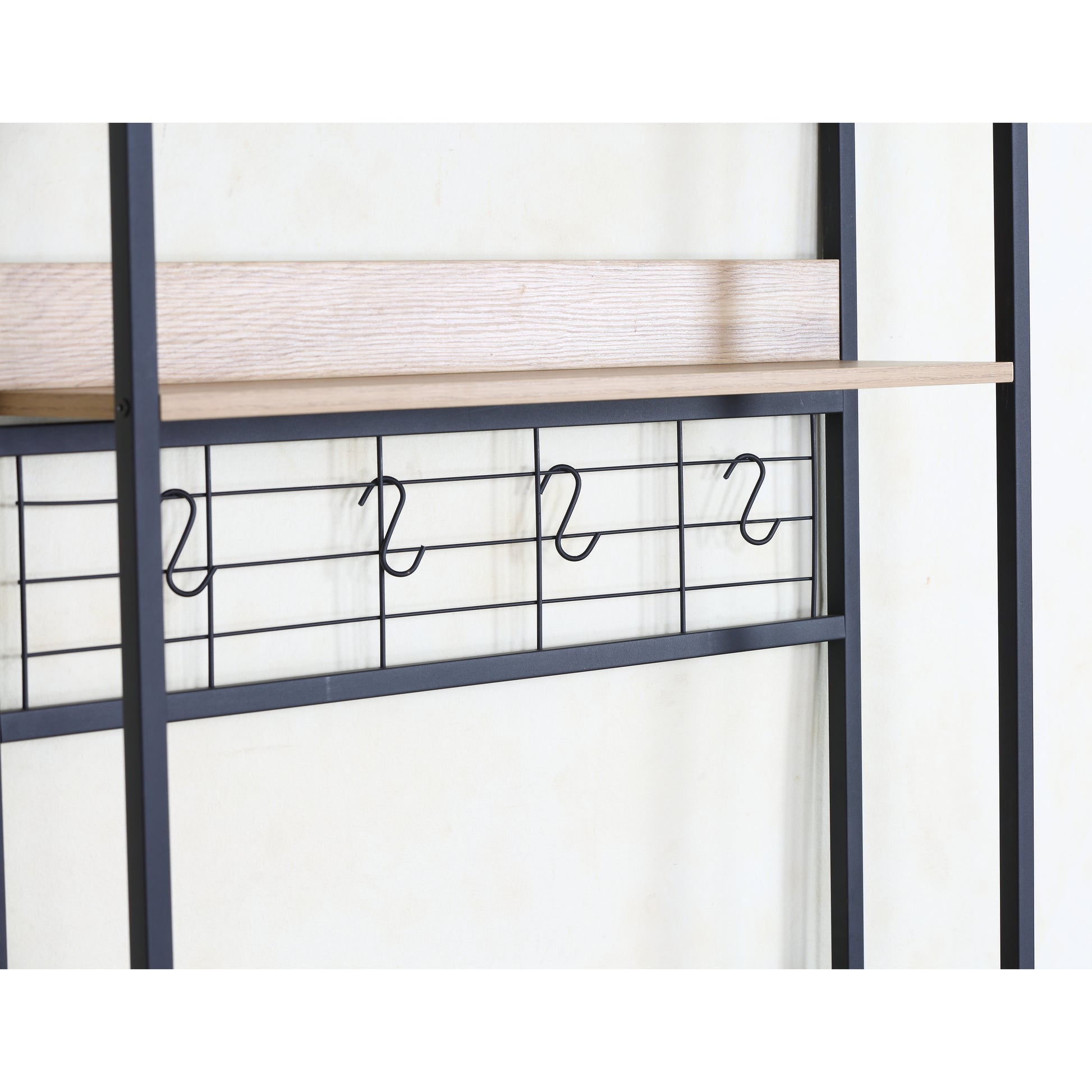 Ραφιέρα Κουζίνας ArteLibre INVERMERE Δρυς/Μαύρο Μοριοσανίδα/Μέταλλο 80x40x170cm - Hippiehome.gr