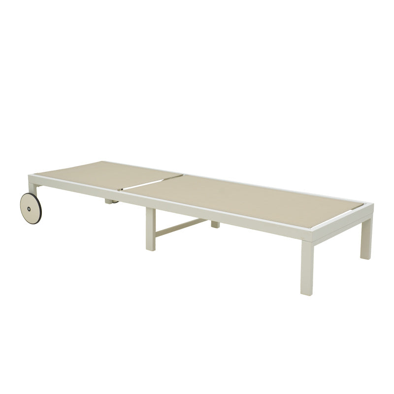 Ξαπλώστρα Mailo pakoworld λευκό αλουμίνιο και textilene σε μπεζ απόχρωση 71x206x30εκ - Hippiehome.gr