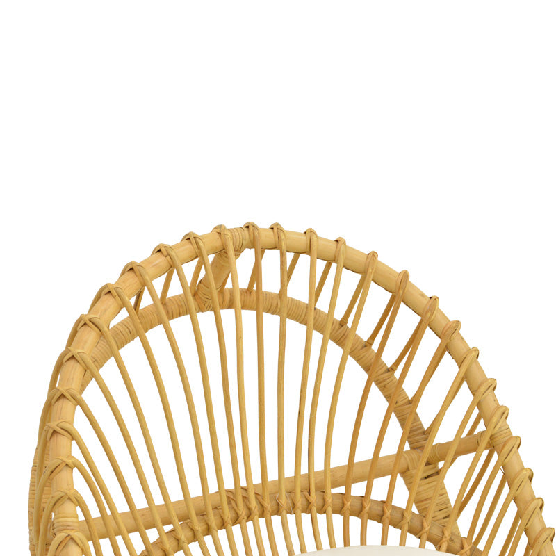 Πολυθρόνα Tromso paakoworld pe rattan σε φυσική απόχρωση με εκρού χρώμα μαξιλάρι 80x85x98εκ - Hippiehome.gr